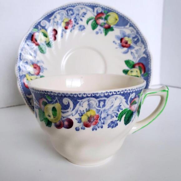 Royal Doulton Pomeroy Tea Cup Saucer Set Multicolor Fruit 1934-1958 Discontinued - Picture 8 of 11